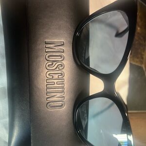 Moschino Elegant Black Sunglasses